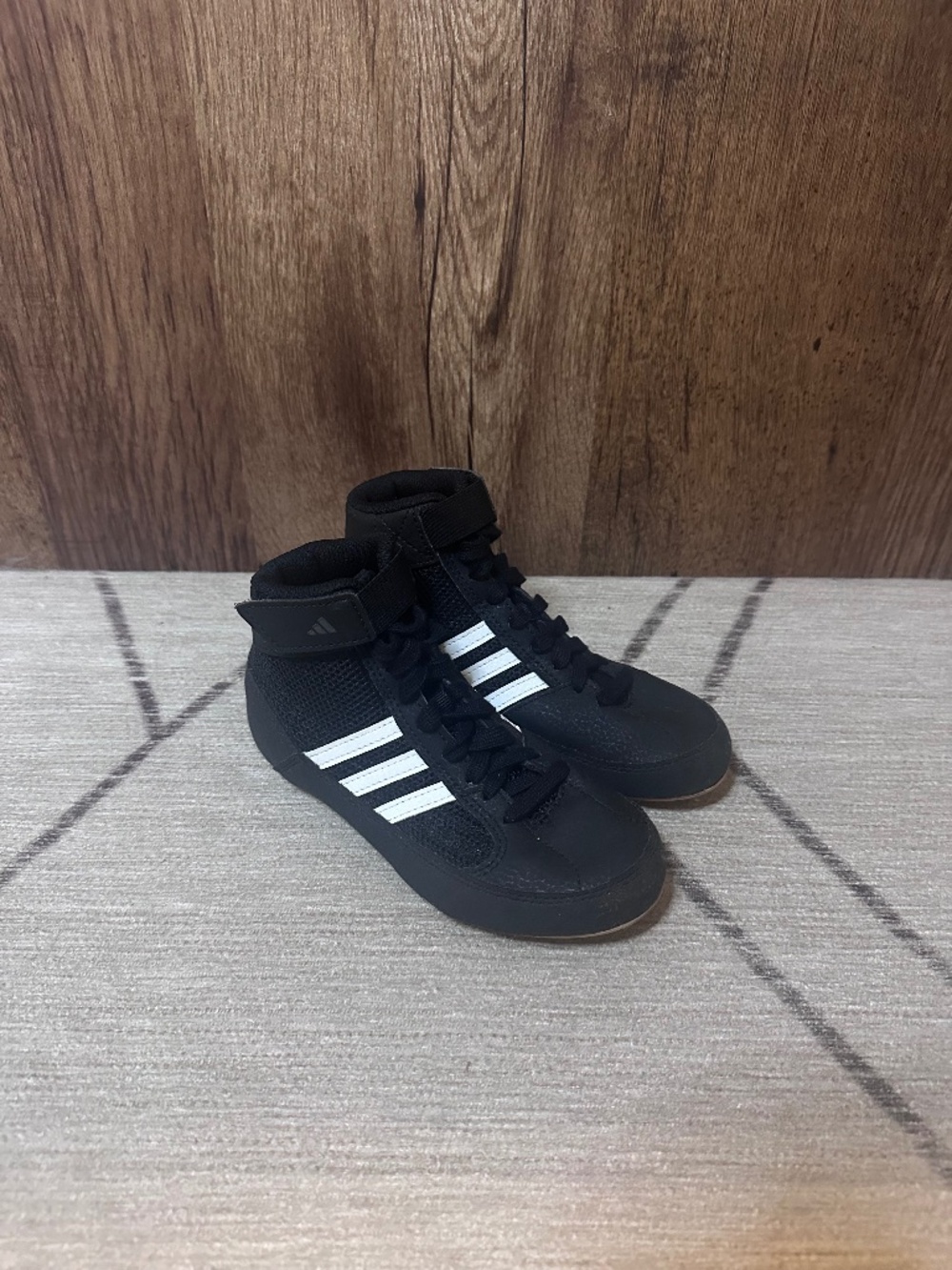 Adidas Youth HVC 2 Wrestling Shoes Sneakers AQ3327 Black White Size 12k